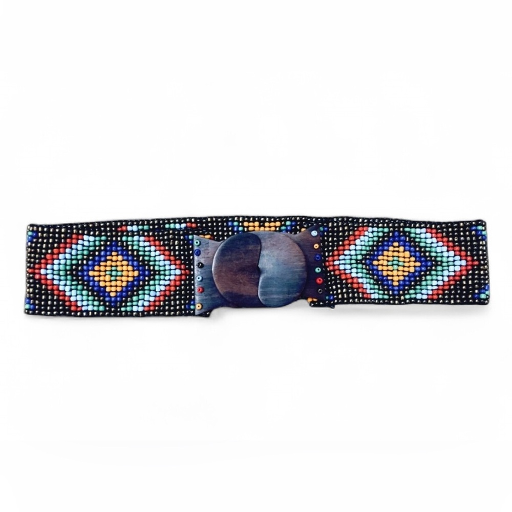 70s vibes 🌈 Rainbow Bead Belt